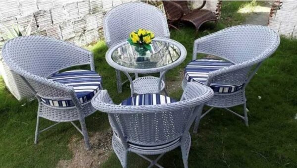 Modern Round Shape Four Seater Balcony Chair Table Set